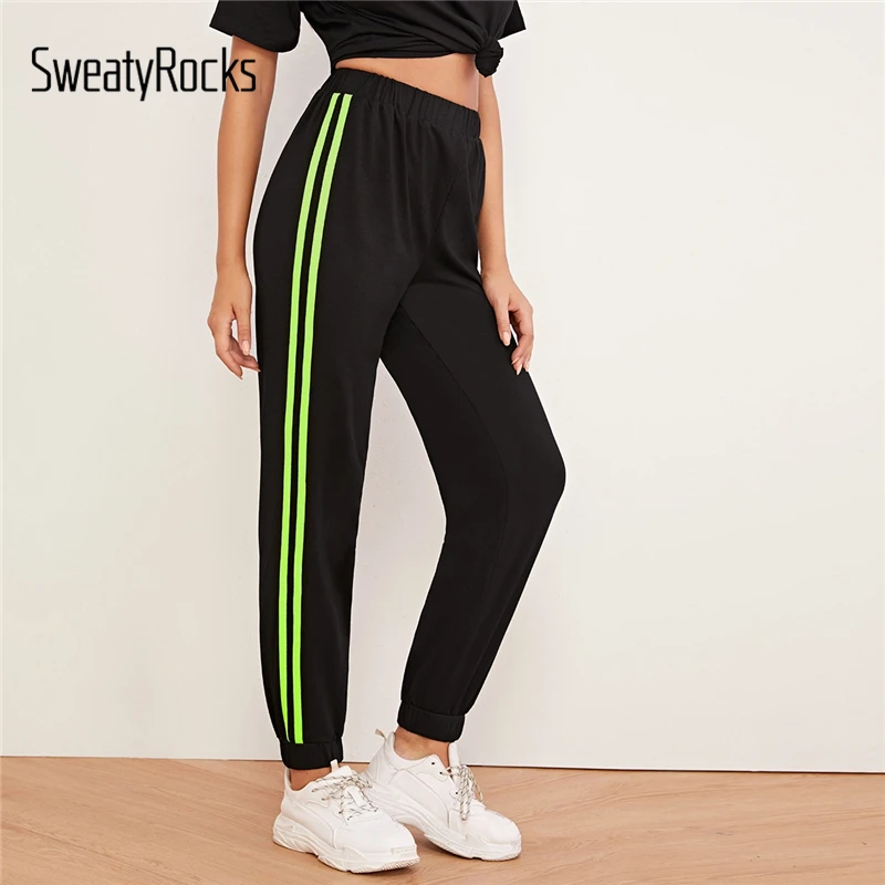 SweatyRocks Neon Green Side Striped Elastic Waist Sweatpants Active Wear Black Pants 2019 Women Casual Elastic Waist Pants
SweatyRocks Neon Green Side Striped Elastic Waist Sweatpants Active Wear Black Pants 2019 Women Casual Elastic Waist Pants