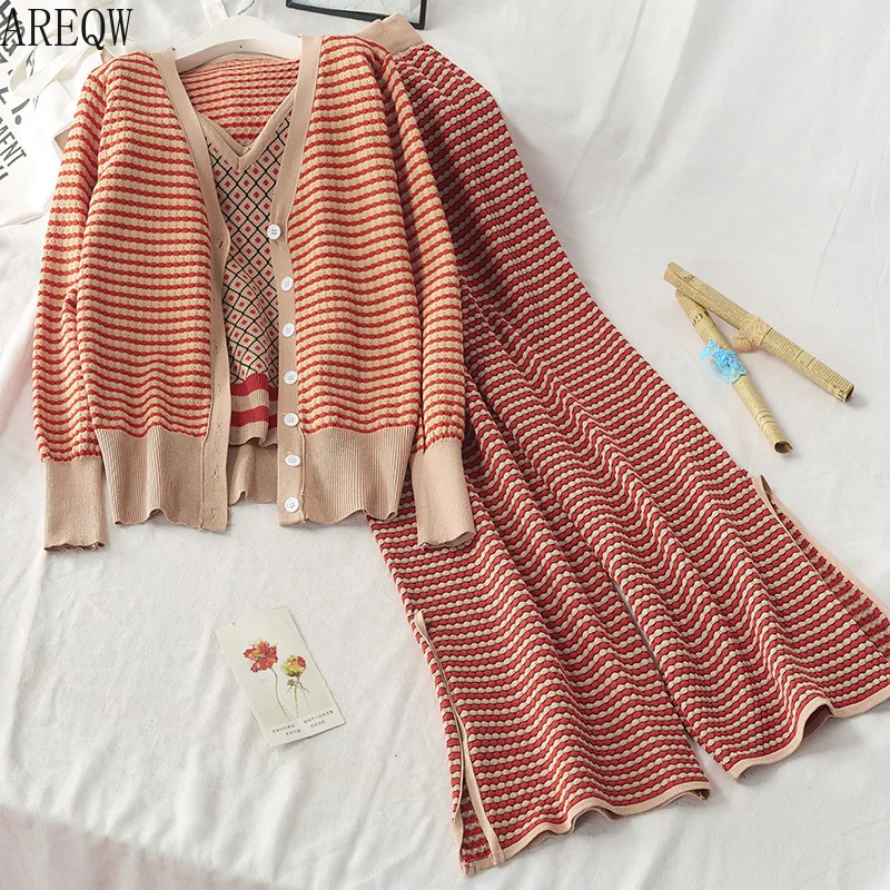 Long Sleeve Striped Cardigan Split Leg Pants Knit Three-piece Set 1905 Women Outfits Matching Sets
Long Sleeve Striped Cardigan Split Leg Pants Knit Three-piece Set 1905 Women Outfits Matching Sets