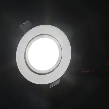 3LED Dimmable 30 Degree Lens Ceiling Lamp Panel Down Light Bulb 330lm 80-250V 3W
3LED Dimmable 30 Degree Lens Ceiling Lamp Panel Down Light Bulb 330lm 80-250V 3W