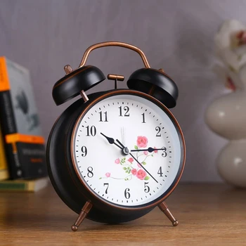 Alarm clock d = 11.5 cm, black with scuffs, Flowers-Roses on the dial, with a twig 1963262
Alarm clock d = 11.5 cm, black with scuffs, Flowers-Roses on the dial, with a twig 1963262