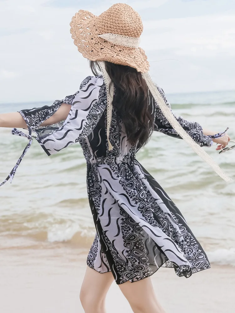 Blue Sea New Style Bathing Suit Fashion Sexy Underwire-Split Type Bikini Boxer Three-piece Set Bathing Suit 19019
Blue Sea New Style Bathing Suit Fashion Sexy Underwire-Split Type Bikini Boxer Three-piece Set Bathing Suit 19019