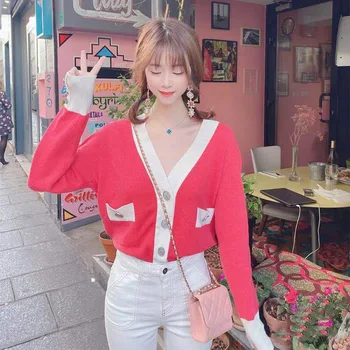 Women Sweater 2020 Spring New Fashion V-neck Sweater Pocket Contrast Button Cardigan
Women Sweater 2020 Spring New Fashion V-neck Sweater Pocket Contrast Button Cardigan