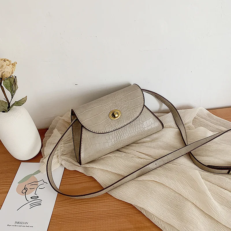 Crocodile Pattern New Style Square Bag Women's Fashion INS Super Fire Korean-style Fashion Chest Pack Versatile Cool Shoulder WO
Crocodile Pattern New Style Square Bag Women's Fashion INS Super Fire Korean-style Fashion Chest Pack Versatile Cool Shoulder WO