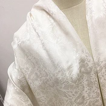 White jacquard pure silk fabric 100% fashion silk fabric 16momme 112cm,SFF191
White jacquard pure silk fabric 100% fashion silk fabric 16momme 112cm,SFF191