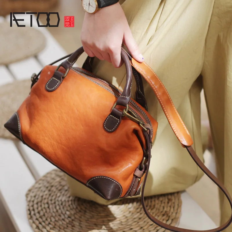 AETOO Small color spring and summer new leather woman bag, retro port wind portable shoulder crossbody bag
AETOO Small color spring and summer new leather woman bag, retro port wind portable shoulder crossbody bag