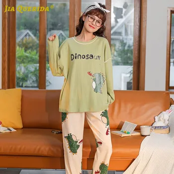 Soft Green Top Pj Set for Woman Sleepwear Fashion Style Casual Style Pajamas Set Cartoon Printing Crew Neck Pajamas for Woman
Soft Green Top Pj Set for Woman Sleepwear Fashion Style Casual Style Pajamas Set Cartoon Printing Crew Neck Pajamas for Woman