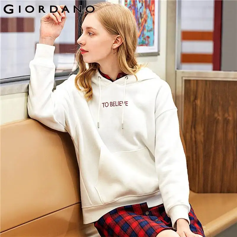 Фото Giordano Women Hoodies Embroidered Letter Regular Fit Hooded Sweatshirt Long Sleeve Kanga Pocket Sudadera Mujer 05399780 | Женская