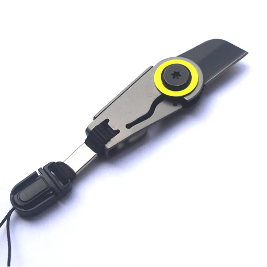 Portable Multifinction Key Chain Outdoor Mini Tool Bottle Opener Flashlight Knife Screwdriver For Outdoor EDC Tools
Portable Multifinction Key Chain Outdoor Mini Tool Bottle Opener Flashlight Knife Screwdriver For Outdoor EDC Tools