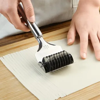 Stainless Steel Manual Surface Cutter Cut Noodles Roller Blade Peel the Scallion
Stainless Steel Manual Surface Cutter Cut Noodles Roller Blade Peel the Scallion
