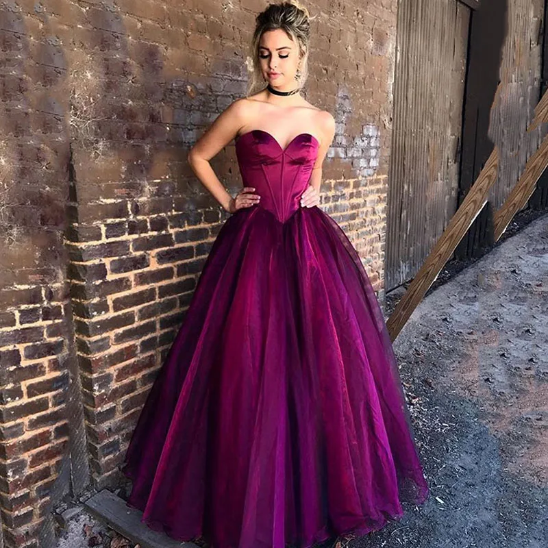 Elegant Purple Ball Gown Prom Dress for Plus Size Woman Sweetheart Tulle Formal Dresses Long Evening Gowns vestidos de gala
Elegant Purple Ball Gown Prom Dress for Plus Size Woman Sweetheart Tulle Formal Dresses Long Evening Gowns vestidos de gala
