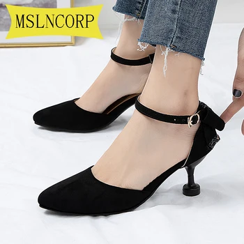 Plus Size 34-48 Sexy Women Buckle Strap Low Heels Pumps Pointed Toe Flock Heels Shoes for Woman Ladies Single Shoes Pink Sandals
Plus Size 34-48 Sexy Women Buckle Strap Low Heels Pumps Pointed Toe Flock Heels Shoes for Woman Ladies Single Shoes Pink Sandals