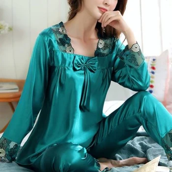 2020 Spring Autumn Women Pajamas Set Nightgown Two-piece Sleepwear Long Sleeve Lace Stitching Bowknot Sexy Pajamas Homewear 
2020 Spring Autumn Women Pajamas Set Nightgown Two-piece Sleepwear Long Sleeve Lace Stitching Bowknot Sexy Pajamas Homewear
