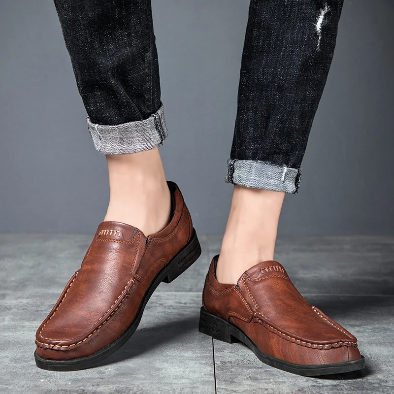 Genuine Leather Men Shoes High Quality Loafers Men Moccasin Handmade Leisure Fashion Sneakers Slip On Formal Oxfords Shoes Male
Genuine Leather Men Shoes High Quality Loafers Men Moccasin Handmade Leisure Fashion Sneakers Slip On Formal Oxfords Shoes Male
