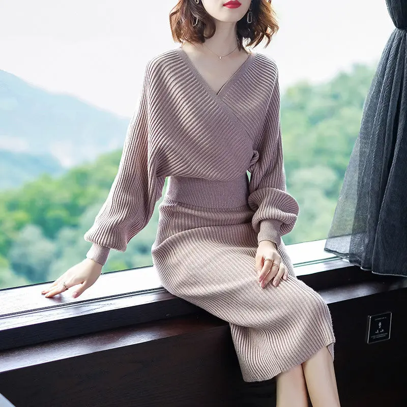 Spring And Autumn Long Buttock Dress 2021 New Pullover V-Neck Bat Sleeve Sweater Two Piece Women's T-Shirt Vestido Vfemage Vadim
Spring And Autumn Long Buttock Dress 2021 New Pullover V-Neck Bat Sleeve Sweater Two Piece Women's T-Shirt Vestido Vfemage Vadim