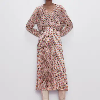 Women Shirts and Pleated Skirts Spring 2020 New Fashion Loose Blouse and Long Skirt Modern Lady Sets
Women Shirts and Pleated Skirts Spring 2020 New Fashion Loose Blouse and Long Skirt Modern Lady Sets