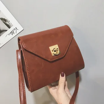 Fugu Port style bag woman 2019 New Korean version of the woman slanted chain simple fashion square bag
Fugu Port style bag woman 2019 New Korean version of the woman slanted chain simple fashion square bag