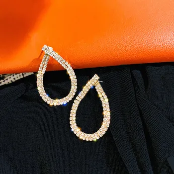 FYUAN Water Drop Full Rhinestones Stud Earrings for Women Shine Geometric Crystal Earrings Weddings Party Jewelry Gift 
FYUAN Water Drop Full Rhinestones Stud Earrings for Women Shine Geometric Crystal Earrings Weddings Party Jewelry Gift