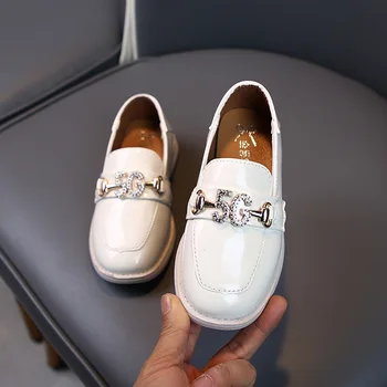 Girls' leather shoes 2020 spring and autumn new soft-soled flat shoes fashion wild single shoes big children's princess shoes
Girls' leather shoes 2020 spring and autumn new soft-soled flat shoes fashion wild single shoes big children's princess shoes