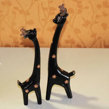 Nordic Couple Deer Miniature Model Sculpture Wood Modern Art Figurine Ornament Home Decoration Accessories Desktop Ornament 
Nordic Couple Deer Miniature Model Sculpture Wood Modern Art Figurine Ornament Home Decoration Accessories Desktop Ornament