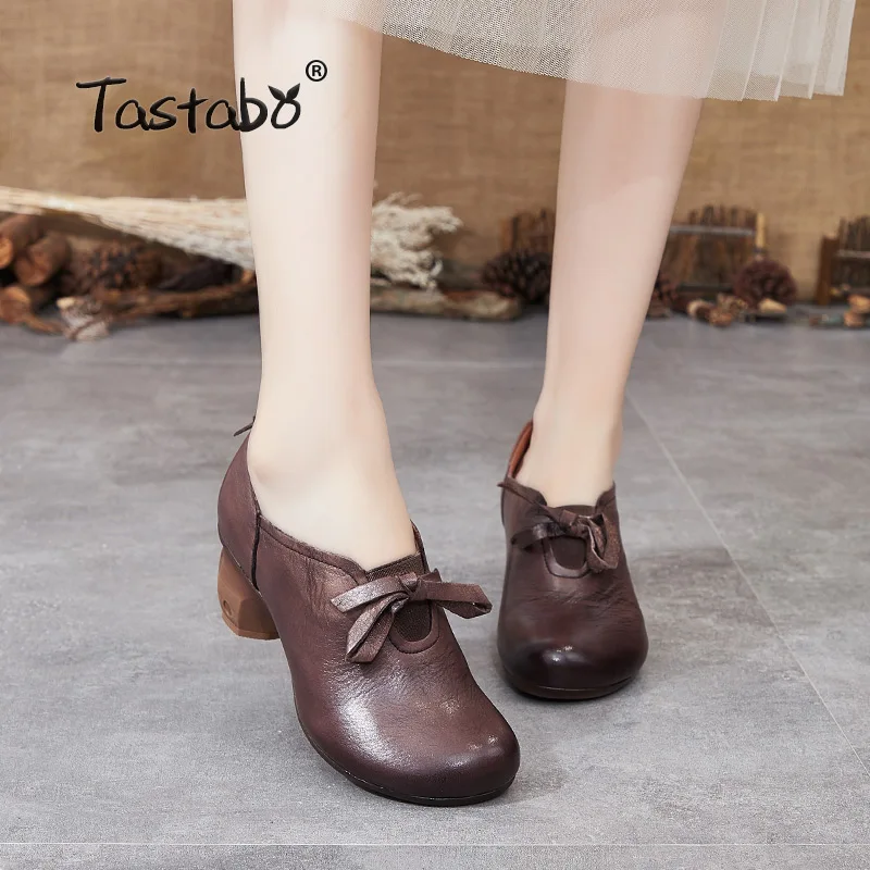 Tastabo manual Genuine Leather high heel women's boots Black brown Comfort style S90836 Daily women's shoes Breathable insole
Tastabo manual Genuine Leather high heel women's boots Black brown Comfort style S90836 Daily women's shoes Breathable insole