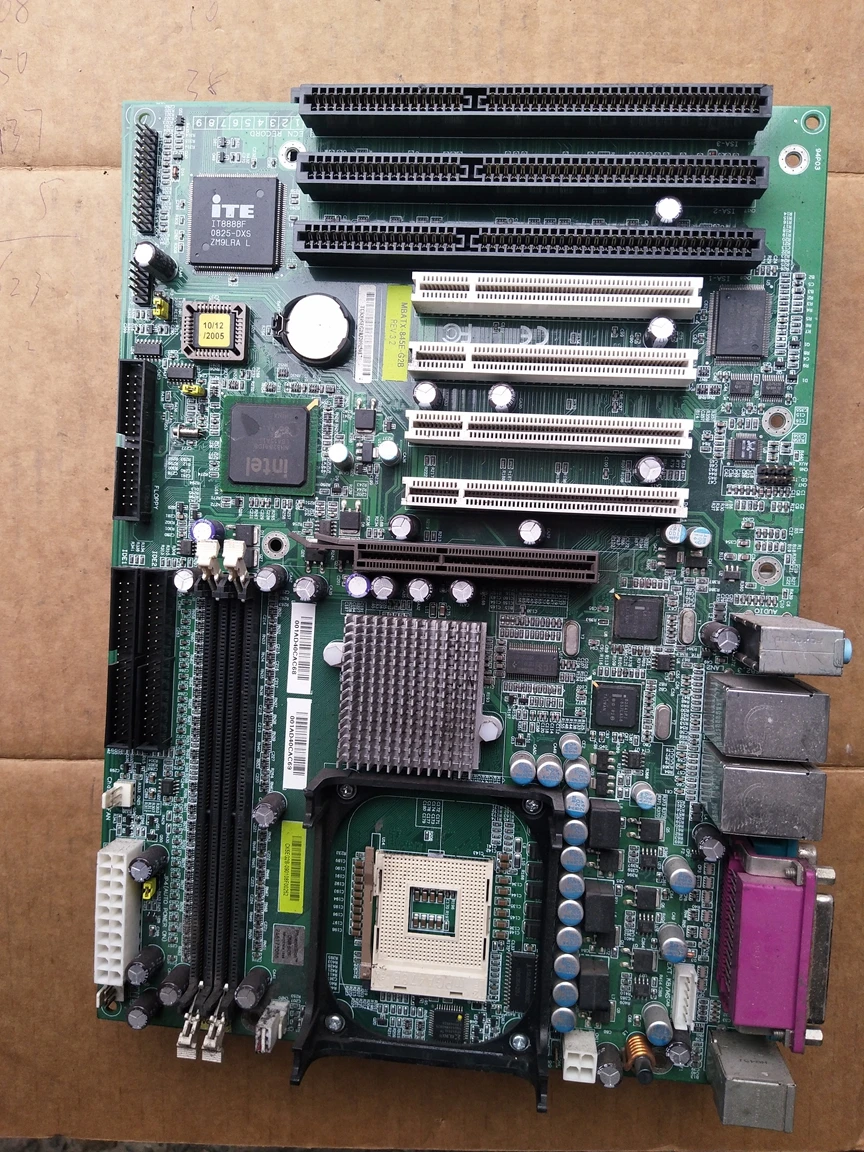 Industrial equipment board Diebold MBATX-845E-G2B REV 3.2 4*PCI 1*AGP 3*ISA
Industrial equipment board Diebold MBATX-845E-G2B REV 3.2 4*PCI 1*AGP 3*ISA