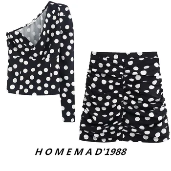 Set Female 2020 Summer New Retro Strapless Wave Point Shirt Top High Waist Pleated Skirt Two-piece Fashion Women's Clothesset
Set Female 2020 Summer New Retro Strapless Wave Point Shirt Top High Waist Pleated Skirt Two-piece Fashion Women's Clothesset
