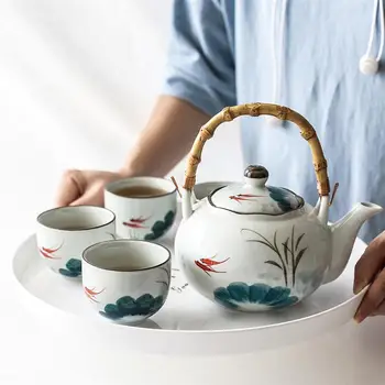 Ceramics Tea Cups Set Fish Pattern Tea Pot Ceramics Teapot Creative Water Jar Set Teaware Kettle with 4pcs Cups
Ceramics Tea Cups Set Fish Pattern Tea Pot Ceramics Teapot Creative Water Jar Set Teaware Kettle with 4pcs Cups