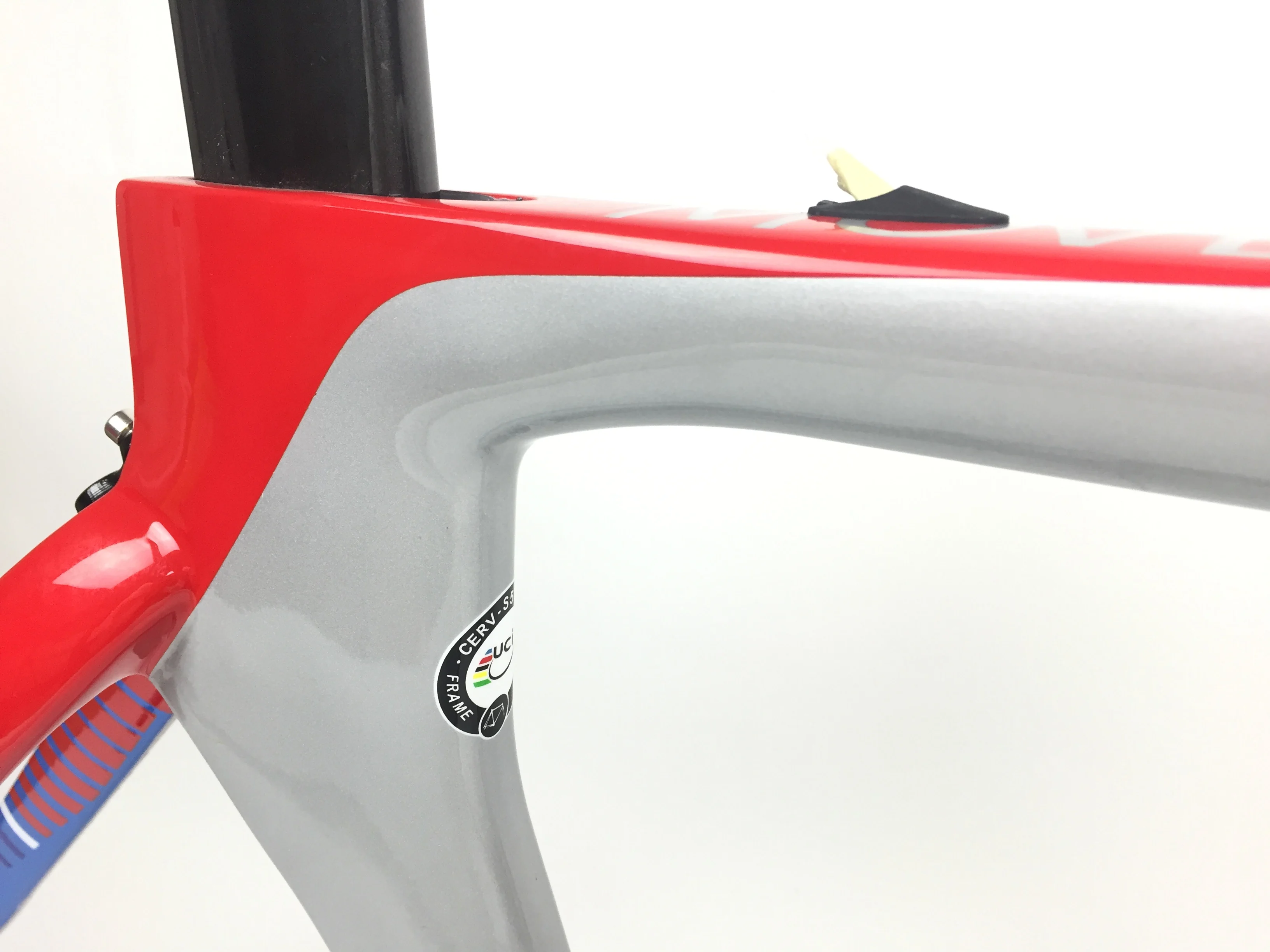 2019 S5 road bike carbon frame multi colors S5 bicycle carbon frame with BB79 cheap carbon bike road frame
2019 S5 road bike carbon frame multi colors S5 bicycle carbon frame with BB79 cheap carbon bike road frame