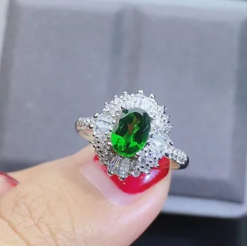 Diopside ring Natural And Real Diopside Ring Wedding Engagement Rings for Women 925 sterling silver Ring 
Diopside ring Natural And Real Diopside Ring Wedding Engagement Rings for Women 925 sterling silver Ring