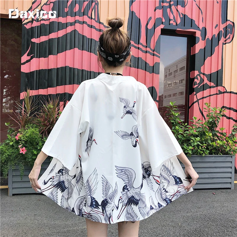 Japanese Cardigan Women Summer Crane Chinese Style Beach Shirt Samurai Streetwear Men Harajuku Haori Obi Traditional Kimono
Japanese Cardigan Women Summer Crane Chinese Style Beach Shirt Samurai Streetwear Men Harajuku Haori Obi Traditional Kimono