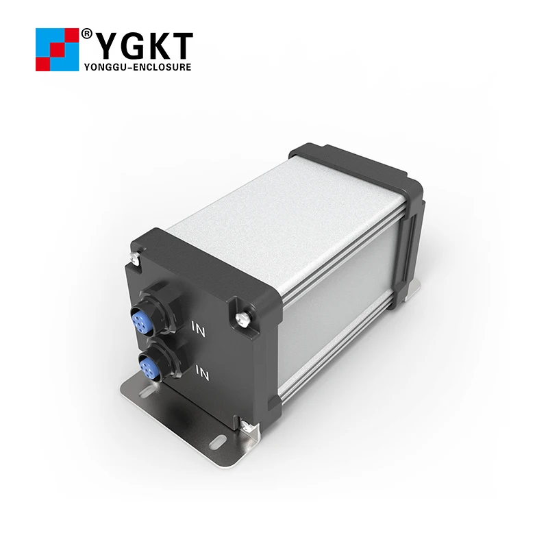 YGK-M01 W60*H60*L70/80/100/120/150 Customized Aluminum Enclosure Black Anodized Flange 
YGK-M01 W60*H60*L70/80/100/120/150 Customized Aluminum Enclosure Black Anodized Flange