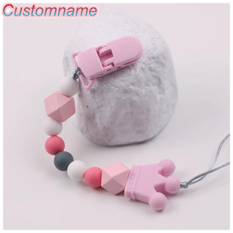 1Pcs Food Grade Baby Pacifier Clips Silicone Pacifier Chain Crown Pacifier Holders Baby Shower Gifts Dummy Clip FREE Teether Toy
1Pcs Food Grade Baby Pacifier Clips Silicone Pacifier Chain Crown Pacifier Holders Baby Shower Gifts Dummy Clip FREE Teether Toy