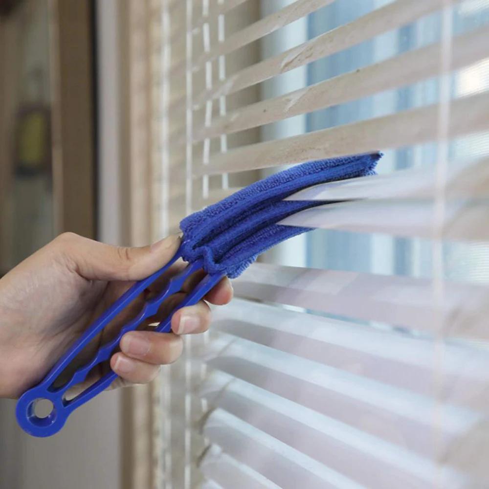 Cleaning 3-blades Window Blinds Brush Air Conditioning Cleaner Shutter Home Tool Plastic Multifunctional Dust Cleaning Brush
Cleaning 3-blades Window Blinds Brush Air Conditioning Cleaner Shutter Home Tool Plastic Multifunctional Dust Cleaning Brush