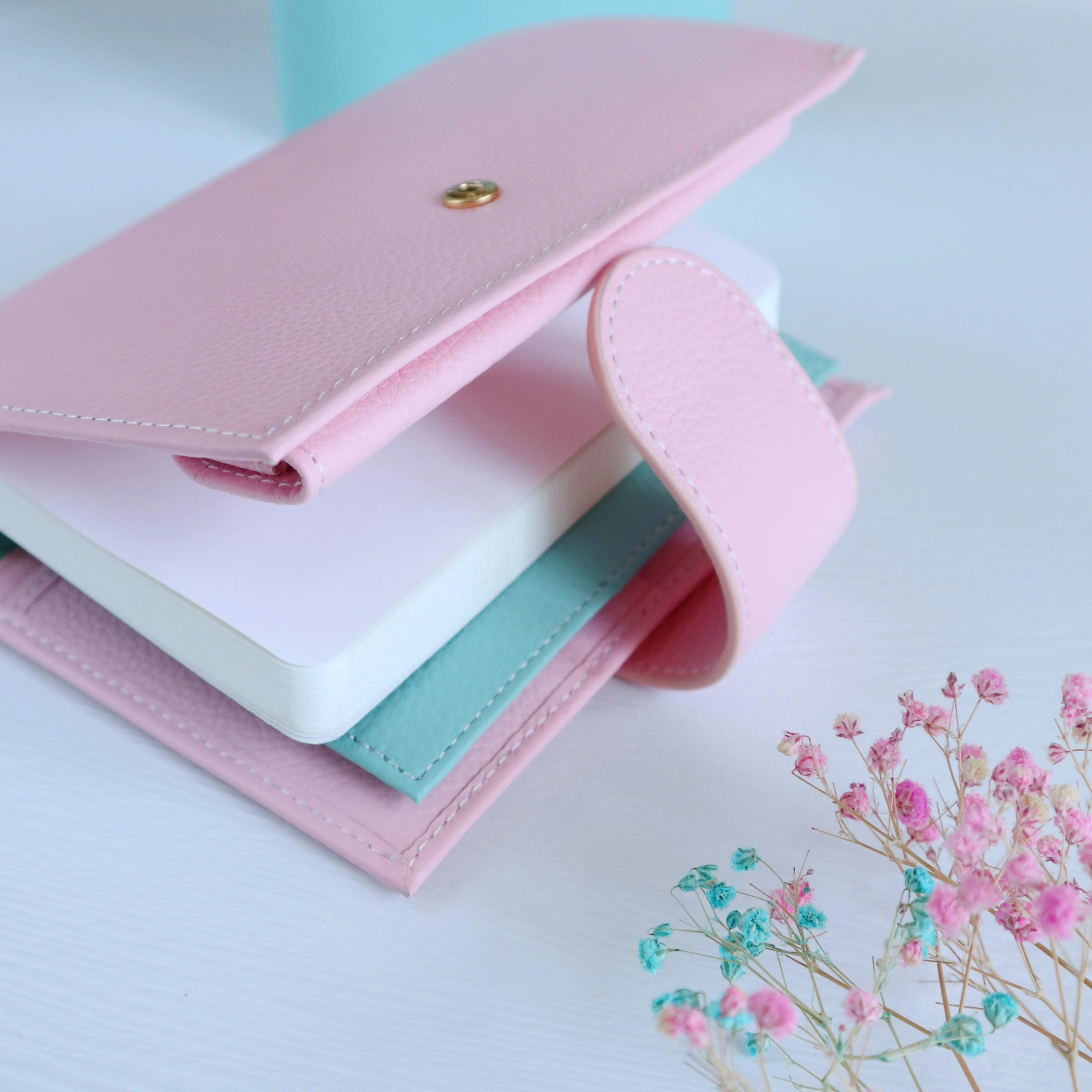 

Joint Fashion Pink Mint Mia Style Genuine Leather Journal Cover A6 For Standard A6 Fitted Paper Book&A7 Spiral Paper