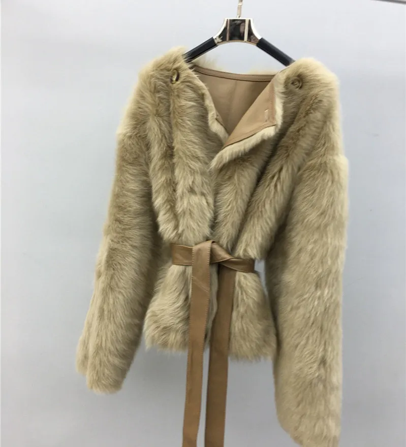 2020 Double-faced Fur Coat Winter Jacket Women Real Tuscan Sheep Fur Genuine Leather Belt Thick Warm Streetwear Outerwear
2020 Double-faced Fur Coat Winter Jacket Women Real Tuscan Sheep Fur Genuine Leather Belt Thick Warm Streetwear Outerwear
