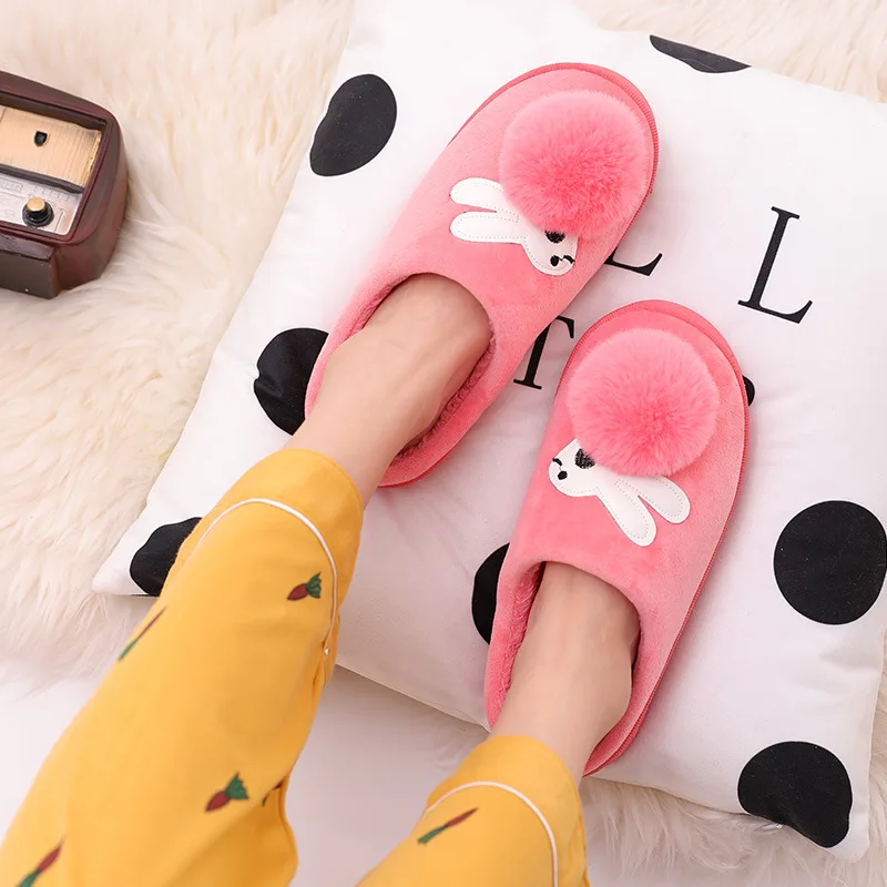 2020 New Cute Rabbit Winter Warm Slippers Women Gift Cotton Shoes For Male And Female Pluch Family Christmas Indoor Slipper
2020 New Cute Rabbit Winter Warm Slippers Women Gift Cotton Shoes For Male And Female Pluch Family Christmas Indoor Slipper