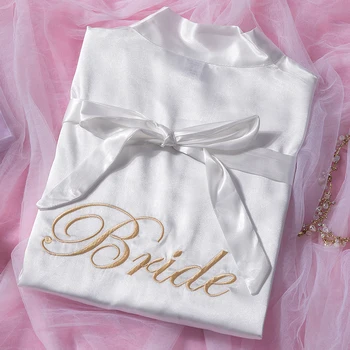 Women Robe Gown Bridal Wedding Gift Satin Nightgown Embroidery Silky Sleepdress Loose Intimate Lingerie Nightdress Homewear
Women Robe Gown Bridal Wedding Gift Satin Nightgown Embroidery Silky Sleepdress Loose Intimate Lingerie Nightdress Homewear