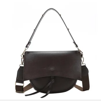 2020 Luxury PU Leather Crossbody Bags Vintage Saddle Female Shoulder Bags Wide Strap Large Capacity Ladies Hand Bags for Women
2020 Luxury PU Leather Crossbody Bags Vintage Saddle Female Shoulder Bags Wide Strap Large Capacity Ladies Hand Bags for Women