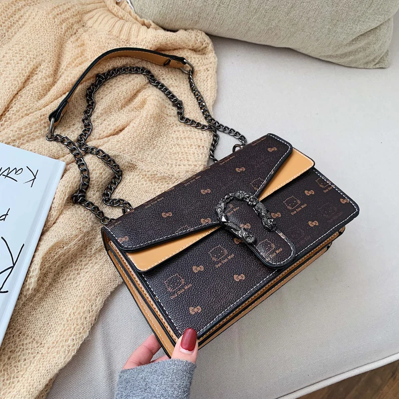 Snake Fashion Brand Women Bag PU Leather Messenger Bag Designer Chain Shoulder Crossbody Bag Women Handbag Bolso Mujer 
Snake Fashion Brand Women Bag PU Leather Messenger Bag Designer Chain Shoulder Crossbody Bag Women Handbag Bolso Mujer