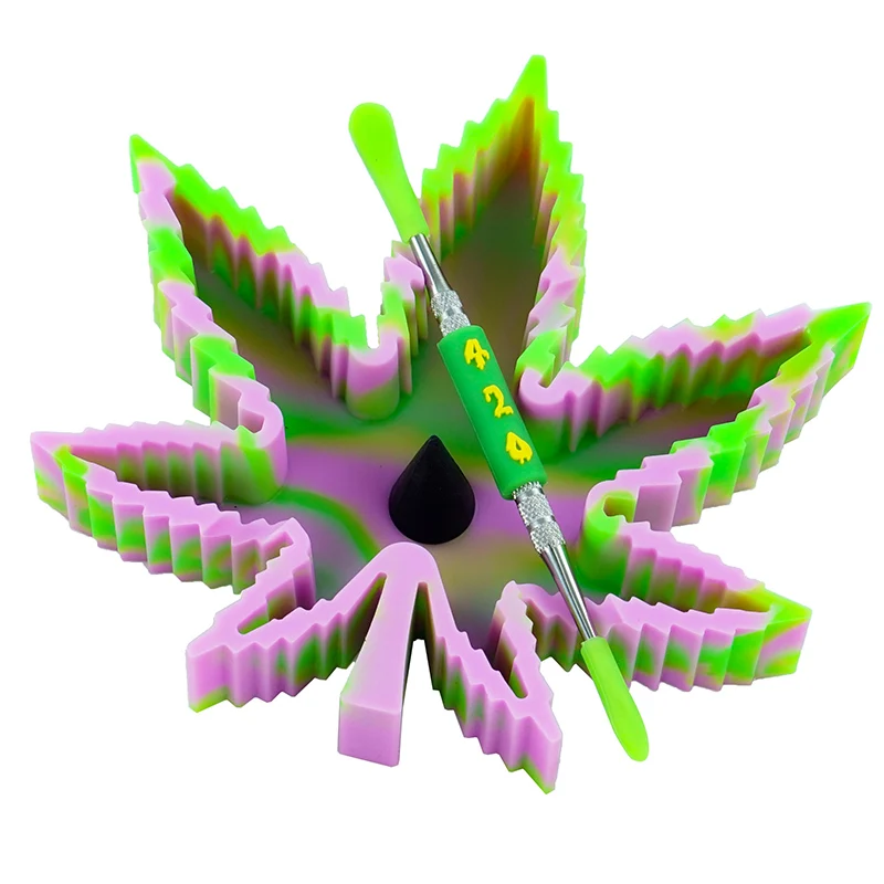 1 pc Leaf Shape Design Silicone Ashtray Portable Ashtray+1 Carving Tool Metal Dab Tool with Silicone
1 pc Leaf Shape Design Silicone Ashtray Portable Ashtray+1 Carving Tool Metal Dab Tool with Silicone