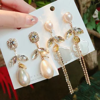 MENGJIQIAO New Fashion Temperament Pearl Flower Water Drop Dangle Earrings For Women Elegant Crystal Long Pendientes Jewery
MENGJIQIAO New Fashion Temperament Pearl Flower Water Drop Dangle Earrings For Women Elegant Crystal Long Pendientes Jewery