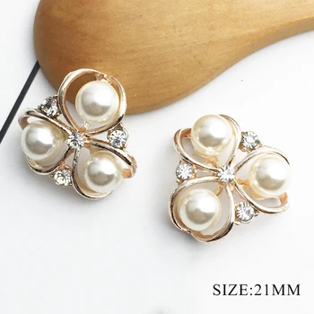 Hot 21MM Metal Alloy Button, Handmade Sewing Pearl Needlework Button DIY Wedding Decoration Rhinestone Button
Hot 21MM Metal Alloy Button, Handmade Sewing Pearl Needlework Button DIY Wedding Decoration Rhinestone Button