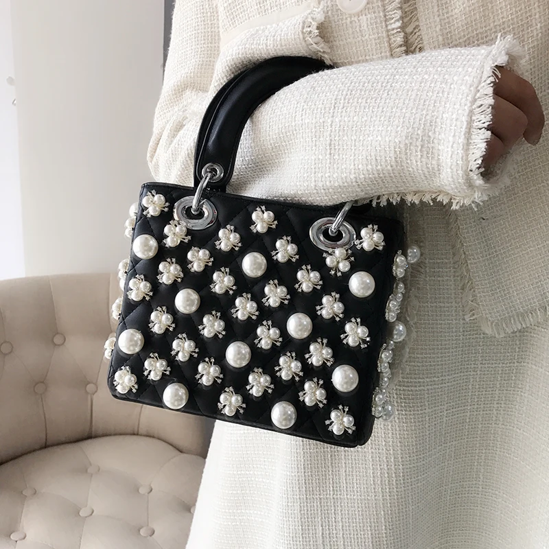2019 Summer New Female Elegant Temperament Wild Diamonds Shoulder Messenger Bag Diamond Lattice Women Purse and Handbags
2019 Summer New Female Elegant Temperament Wild Diamonds Shoulder Messenger Bag Diamond Lattice Women Purse and Handbags