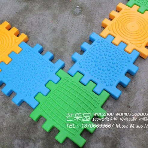 Gymboree Early Education Center Parent-Child Children Large Plastic Building Blocks Sensory Integration Haptic Exploration Build
Gymboree Early Education Center Parent-Child Children Large Plastic Building Blocks Sensory Integration Haptic Exploration Build