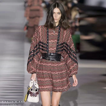 XF Milan Runway Fashion 2020 Spring New Women Round Neck Long Sleeve Print Bohemian Retro Loose Casual Belt Pleated Mini Dress
XF Milan Runway Fashion 2020 Spring New Women Round Neck Long Sleeve Print Bohemian Retro Loose Casual Belt Pleated Mini Dress