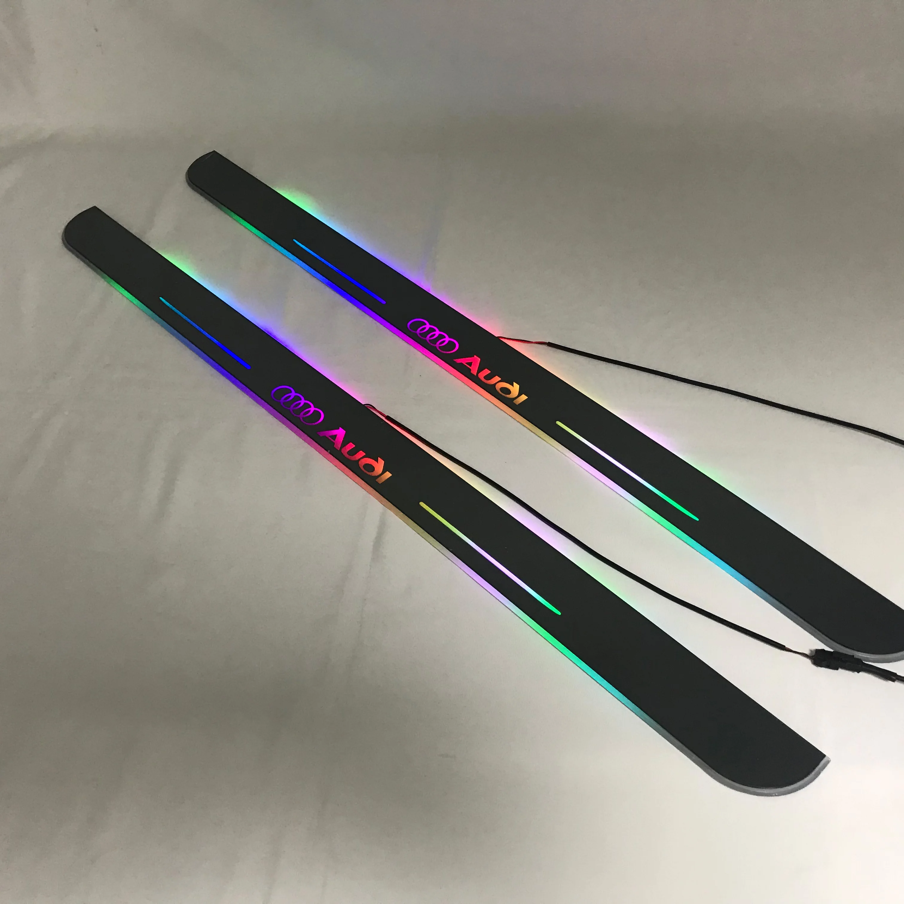 LYQ led moving door scuff for Audi dynamic door sill plate welcome lamp lining overlay Flow/fixed light
LYQ led moving door scuff for Audi dynamic door sill plate welcome lamp lining overlay Flow/fixed light