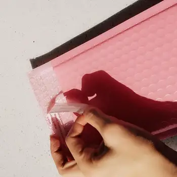Free Ship light pink Poly bubble Mailer envelopes padded Mailing Bag Self SealingPacking Material Gift Decoration 15x25cm 30pcs
Free Ship light pink Poly bubble Mailer envelopes padded Mailing Bag Self SealingPacking Material Gift Decoration 15x25cm 30pcs
