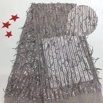 2019 high quality tulle lace fabrics with sequins for wedding dress Luxury french sequin laces fabrics 5yards/lot
2019 high quality tulle lace fabrics with sequins for wedding dress Luxury french sequin laces fabrics 5yards/lot