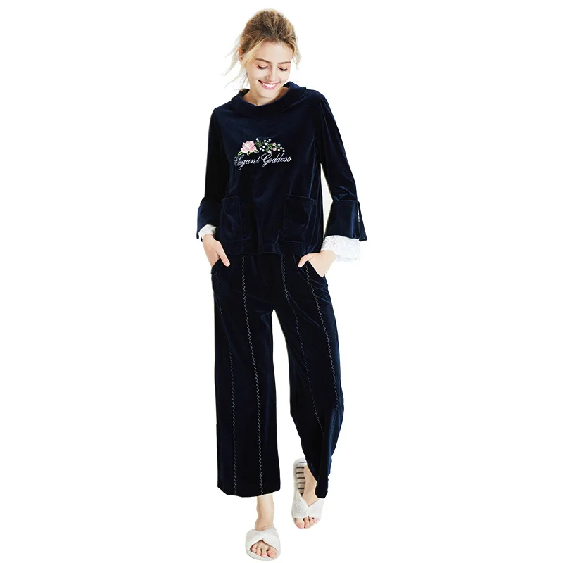 Fiklyc New Gold Velvet Pajamas Autumn And Winter Ladies Long Sleeve Two-Piece Suit Home Service
Fiklyc New Gold Velvet Pajamas Autumn And Winter Ladies Long Sleeve Two-Piece Suit Home Service