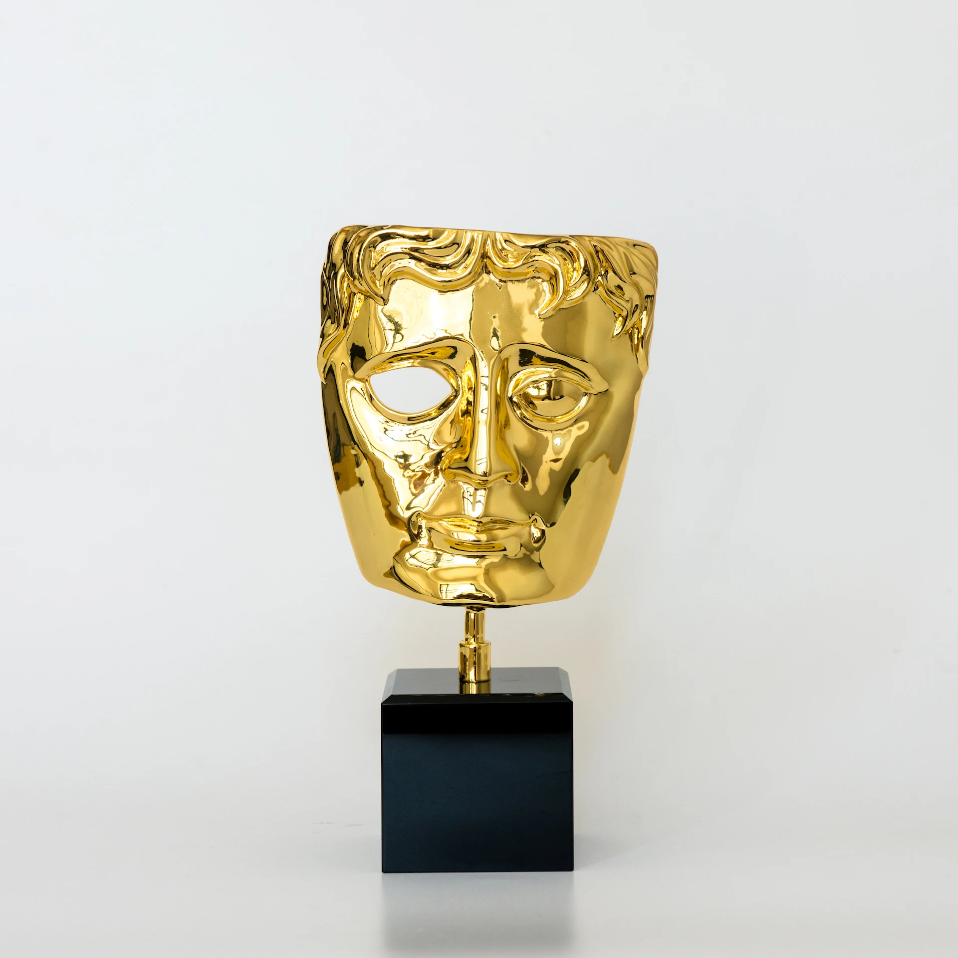 Фото 2020 награды BAFTA металлические реплики фильмов Britsish награда  Дом и | Статуи и скульптуры (32411542366)